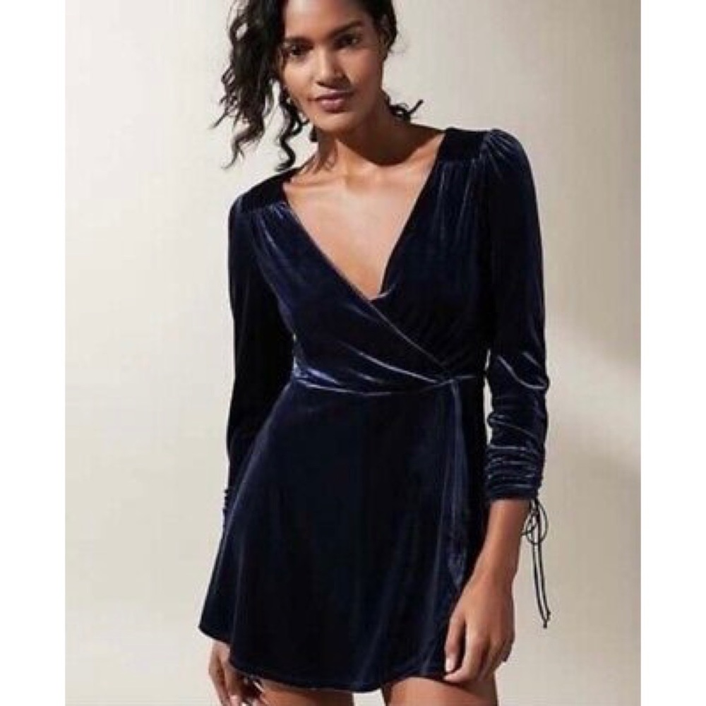 Urban Outfitters Blue Velvet Goldmine Surplice V Neck Long Sleeve Romper Holiday